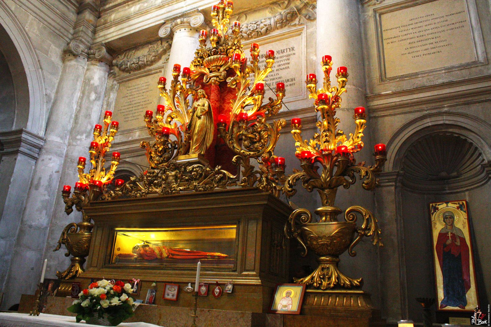 Si vas a Venecia, tienes que visitar los restos de Santa Lucía | El pan de  los pobres