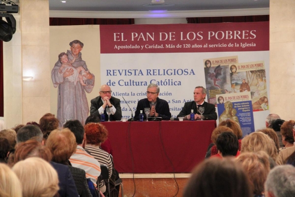 Jesús Higueras. Conferencia en el Hotel Carlton de Bilbao, Bizkaia