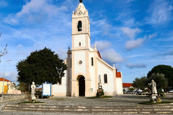 Únete en Oración a la Virgen María desde la Parroquia de Fátima