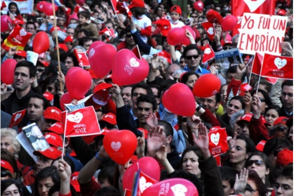 Derecho a Vivir pide que los abortorios acojan a pacientes con coronavirus