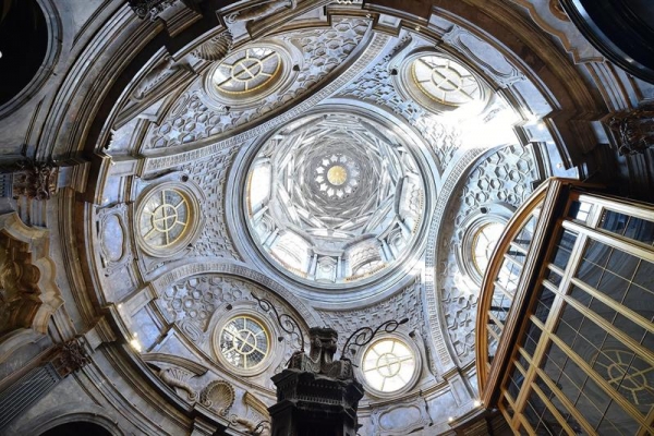 Reabre tras 21 años la capilla Guarini de Turín