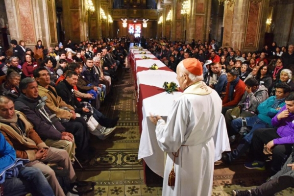 Chile: Jubileo de la Misericordia con 250 personas sin hogar en catedral de Santiago