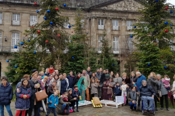 Y el belén volvió a la plaza del Obradoiro, porque lo pidió el pueblo