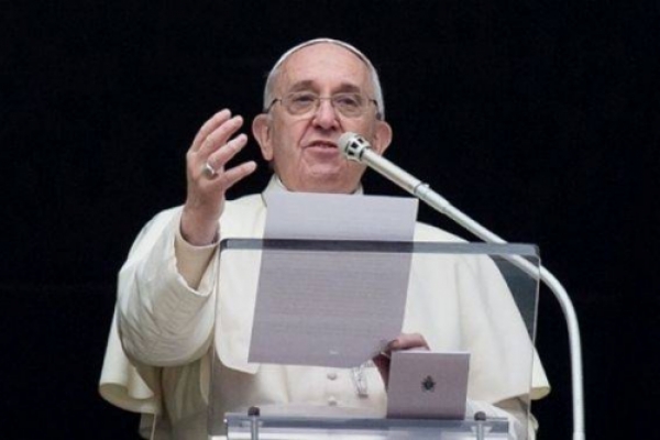 El Papa pide no desperdiciar la vida como si fuera un vidiojuego o una telenovela