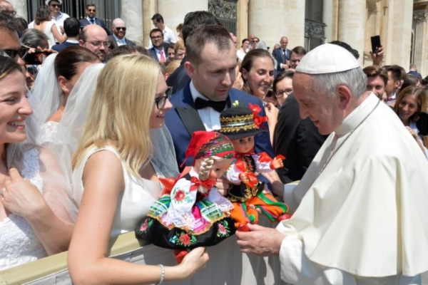 El Santo Padre recordó a los jóvenes, enfermos y recien casados a nuestro San Antonio de Padua