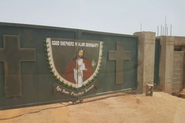 Piden oraciones por los 4 jóvenes seminaristas secuestrados en Nigeria