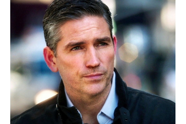 Jim Caviezel será de nuevo Cristo en la secuela de «La Pasión de Cristo» Jim Caviezel será de nuevo Cristo en la secuela de «La Pasión de Cristo»