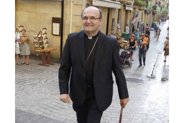 Obispo Munilla El Obispo Munilla denuncia la creciente intromisión del Estado en la vida de la Familia