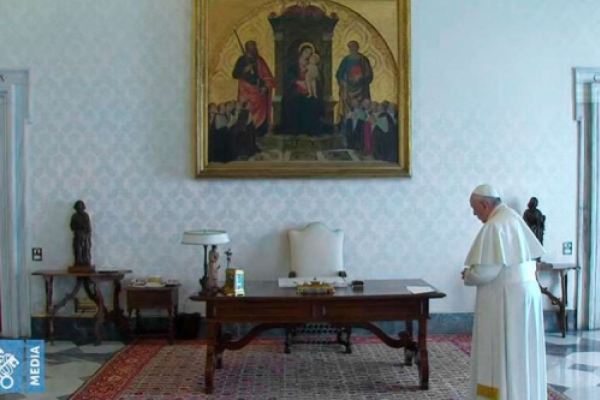El Papa Francisco reza el Padre Nuestro por el fin del coronavirus