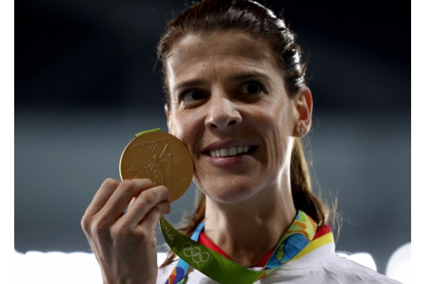 ruth_beitia_oro_elpandelospobres.jpg ruth_beitia_oro_elpandelospobres.jpg