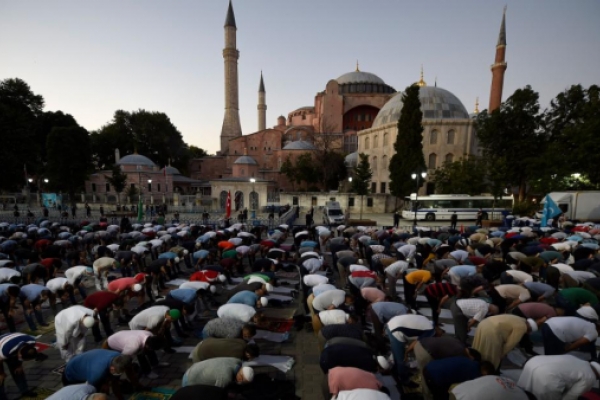 El Papa muy dolido por la conversión en mezquita de Santa Sofía