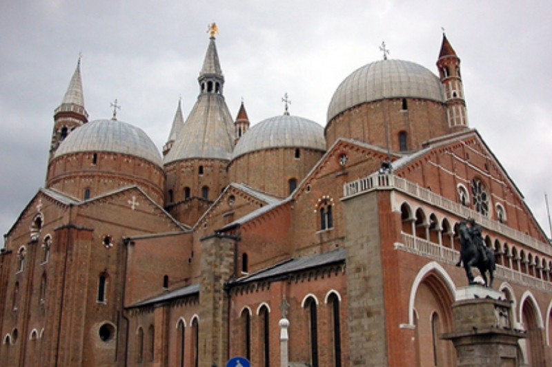 basilica_san_antonio_de_padua.jpg