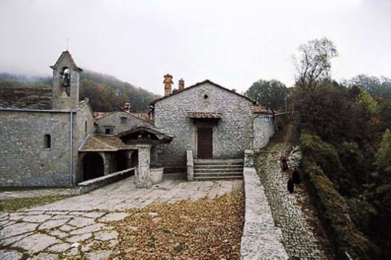 Ermita de Montepaolo. Aquí habító San Antonio de Padua desde la primavera de 1221 al Otoño de 1222