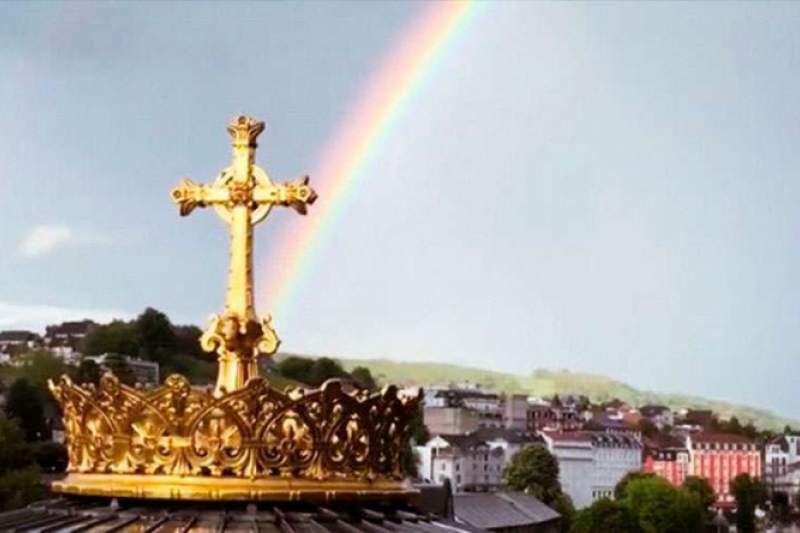 Arcoíris decoró el cielo de Lourdes en el día de la Anunciación