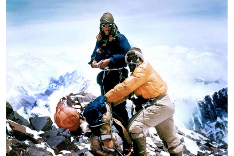 edmund_hillary_tenzing_norgay.jpg