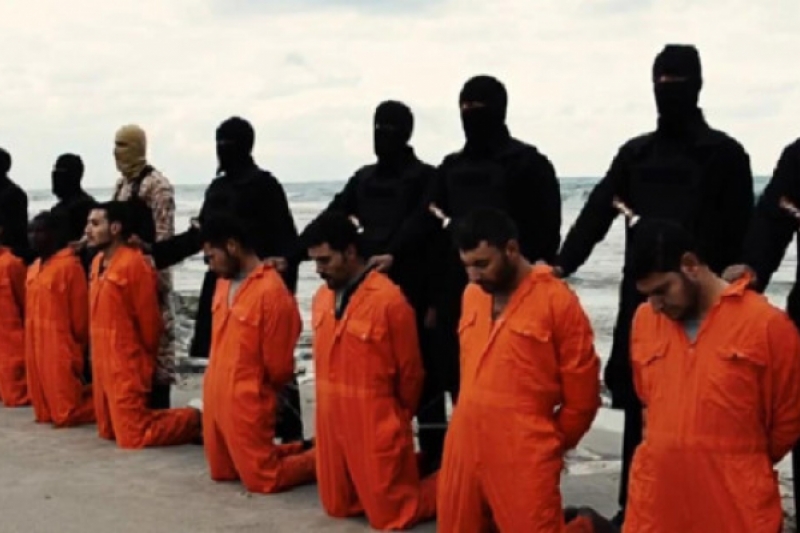 Lo que nunca vimos del vídeo de la ejecución de 21 cristianos egipcios Lo que nunca vimos del vídeo de la ejecución de 21 cristianos egipcios