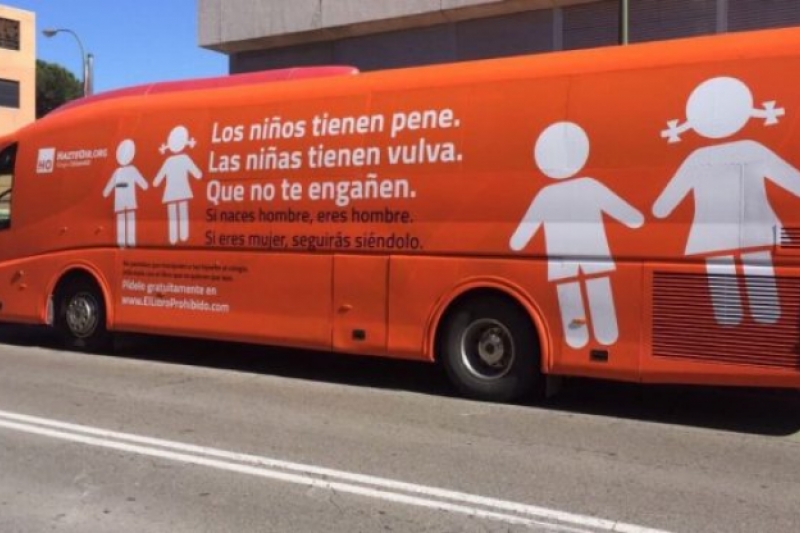 el-autobus-de-hazteoir.jpg