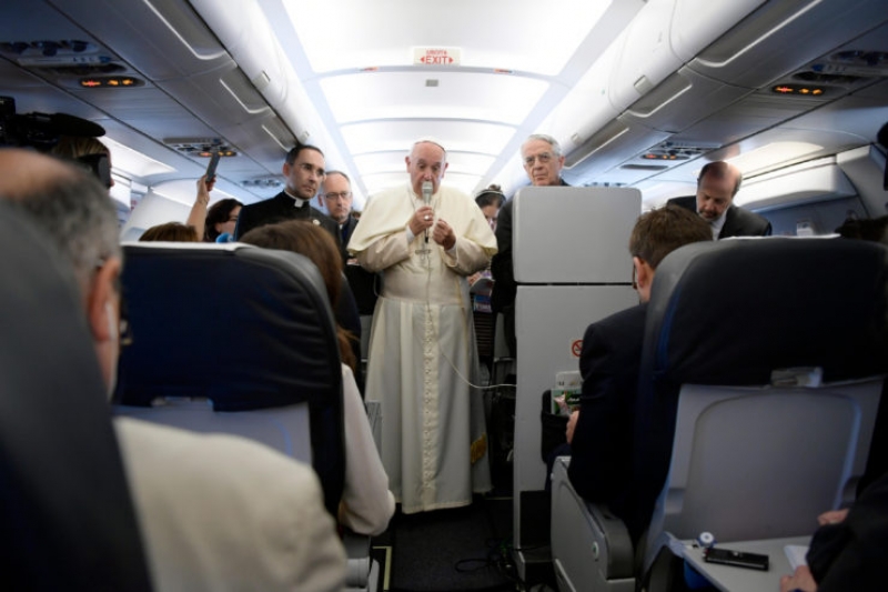El Papa asegura que no es justo identificar el islam con la vioolencia