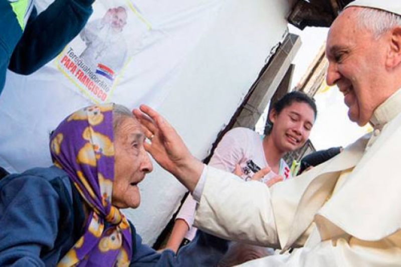 El Papa Franisco nos dice los abuelos son fundamentales para transmitir humanidad y fe El Papa Franisco nos dice los abuelos son fundamentales para transmitir humanidad y fe