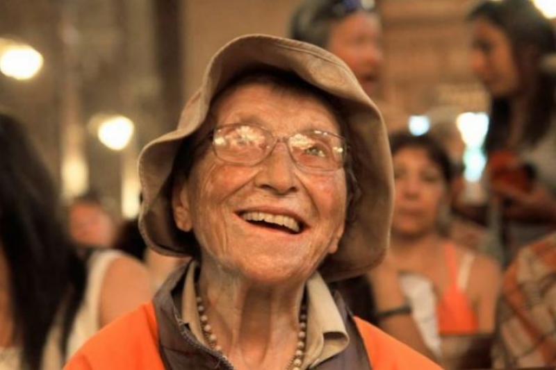 La «abuela peregrina»: 94 años y casi 1.000 kilómetros en 40 días 