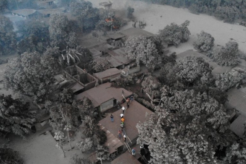 Guatemala Violenta erupción del volcán de Fuego en Guatemala