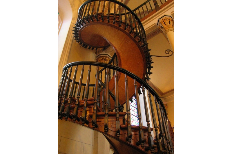 escaleradesanjose.jpg escaleradesanjose.jpg