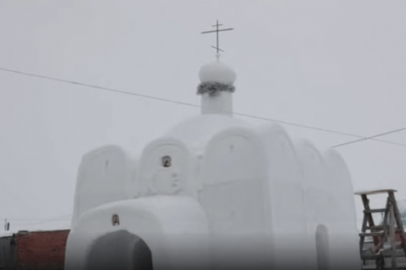 iglesia-de-nieve-siberia.png