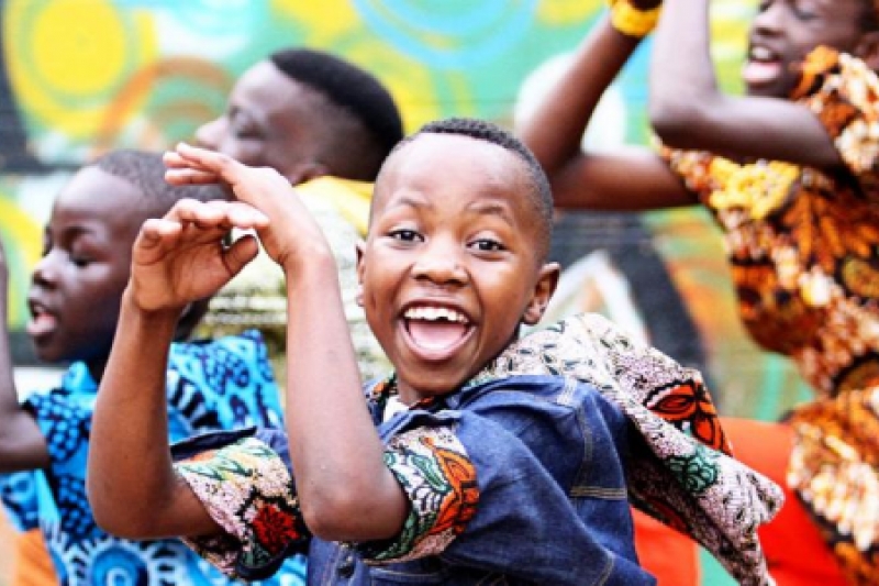 ninos_uganda.jpg ninos_uganda.jpg