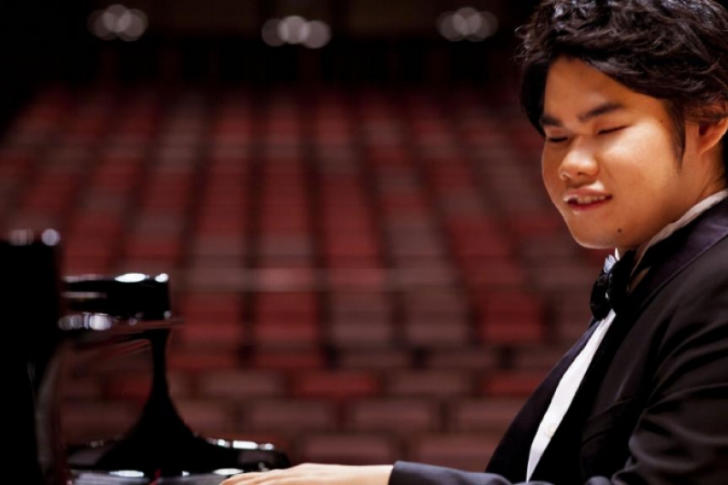 Nobuyuki Tsujii, el pianista ciego y con Síndrome de Down que impacta al mundo Nobuyuki Tsujii, el pianista ciego y con Síndrome de Down que impacta al mundo