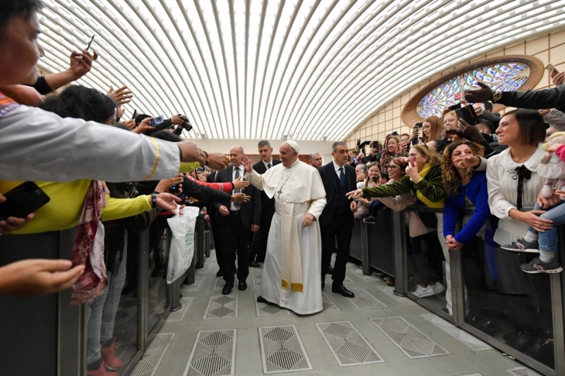 Papa Francisco La Iglesia no se cansa de acoger a todos “con corazón de madre”