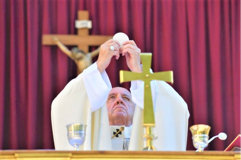 ¿Oraciones en lugar de Misa? No. ¿Oraciones en lugar de Misa? No.