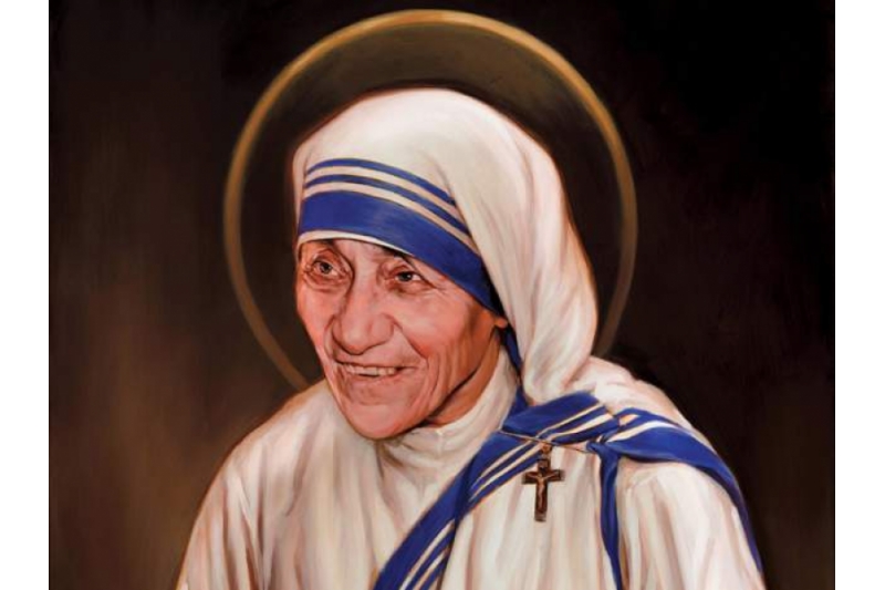 El secreto de la cruz que Teresa de Calcuta llevaba sobre su sari | El pan  de los pobres