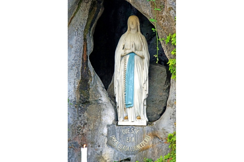 La Iglesia francesa atribuye nuevo milagro a la Virgen de Lourdes