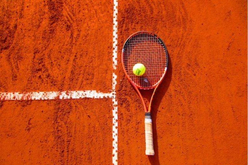 Los primeros jugadores de tenis fueron monjes Los primeros jugadores de tenis fueron monjes