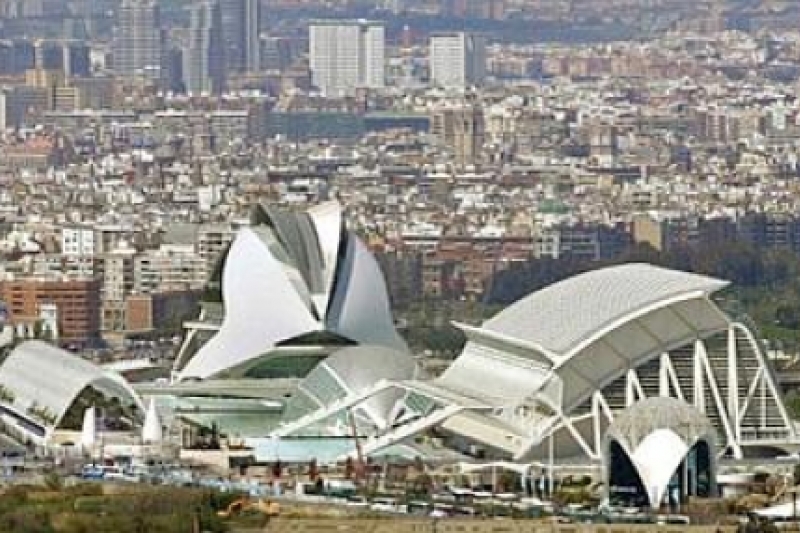 Valencia retirará los símbolos religiosos de todos sus edificios públicos