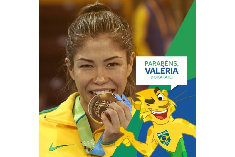 Valeria Kumizaki Valeria Kumizaki, medallista de oro en Lima 2019 agradece su triunfo a Dios y a la Virgen María