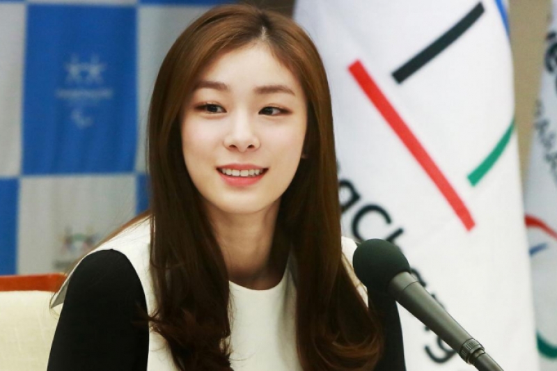 Yuna Kim Medallista católica surcoreana encendió la llama de Juegos Olímpicos de Invierno