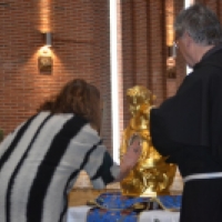 Reliquias de San Antonio de Padua en la Parroquia de Santa María de Caná el 10 de Abril 2016