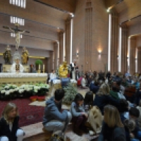 Reliquias de San Antonio de Padua en la Parroquia de Santa María de Caná el 10 de Abril 2016