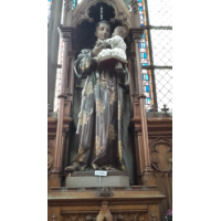 San Antonio de Padua en la Iglesia de San Martín de Arlón, Bélgica